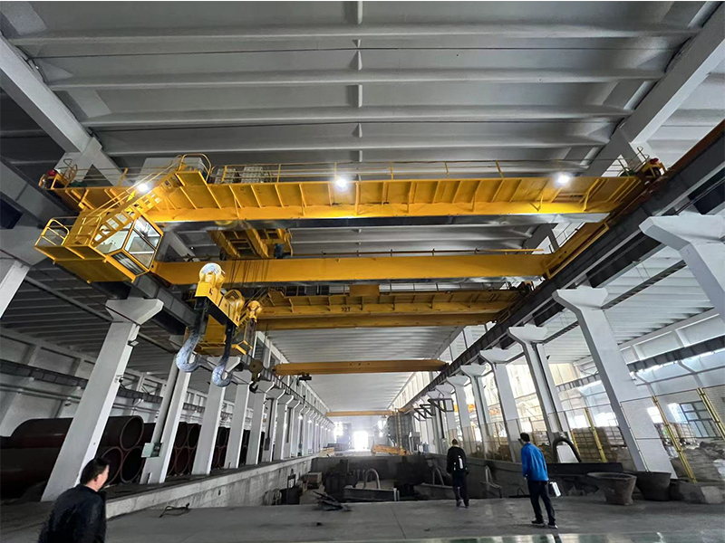 江苏某公司选用1382cm太阳贵宾下载冶金桥式起重机